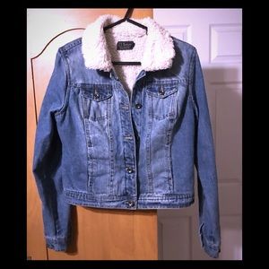 Ci Sono Jean and sheep lining jacket.